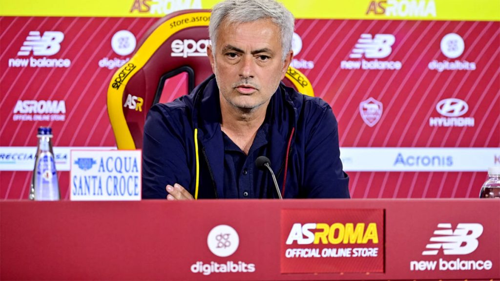 J12-Mou
