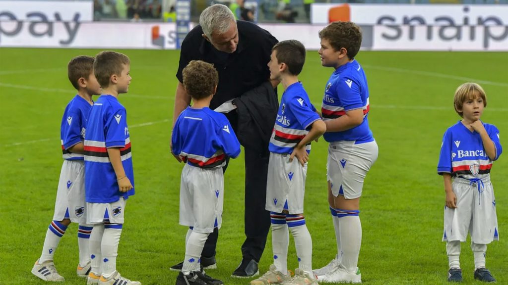 J10-Mou