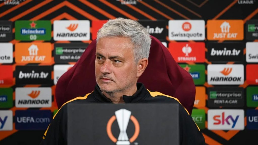 2302-Mou