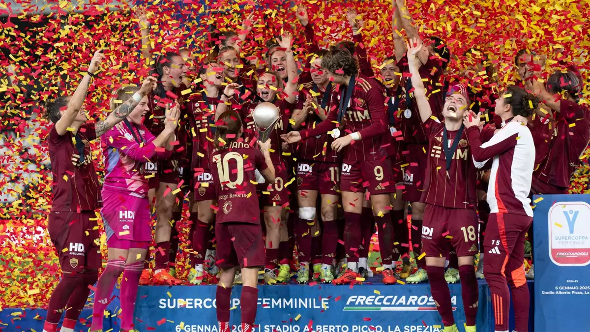 SuperRoma ! Les giallorosse remportent la SuperCoppa Italiana.