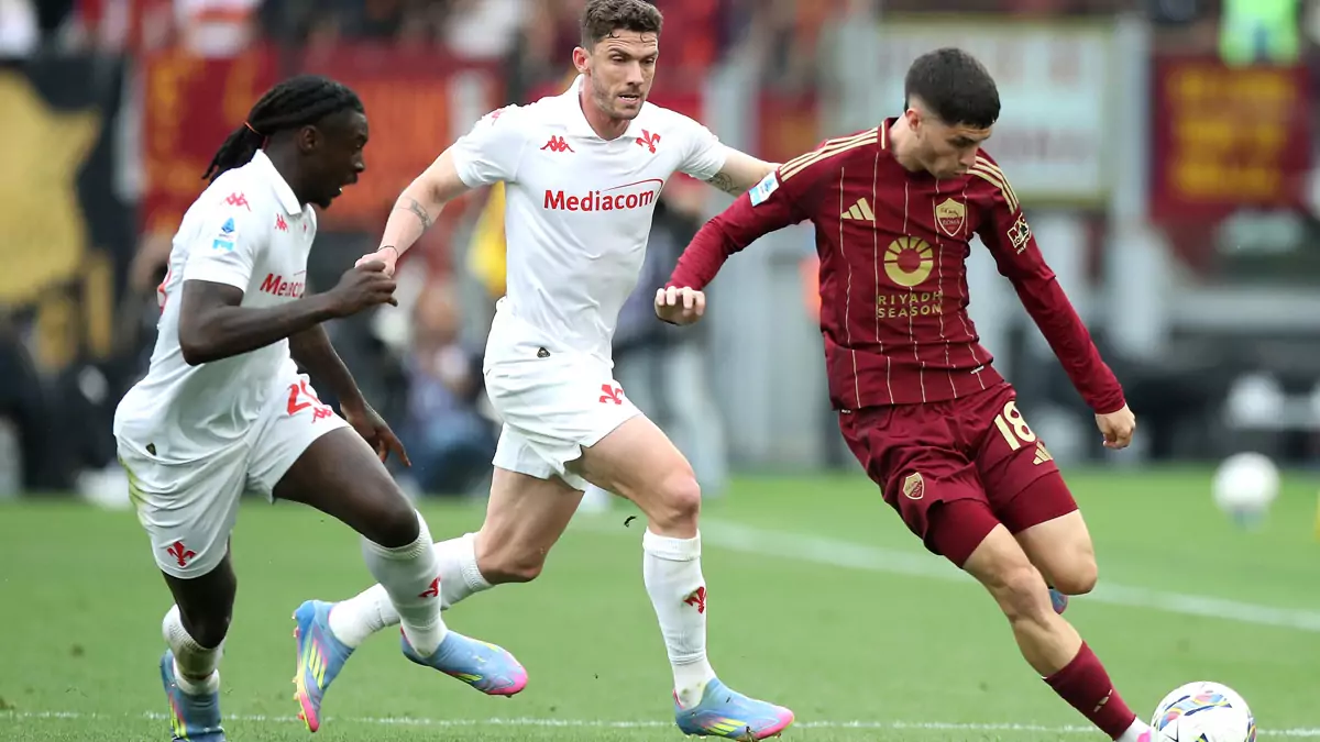 AS Roma 1 – 0 Fiorentina : tops / flops, analyses du AmoRoma CLUB et notes des journaux italiens !