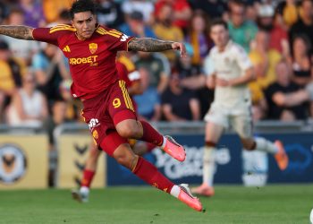 Santiago Castro : « Je ne voulais que la Roma ! C&rsquo;est ma femme qui a acheté nos billets pour venir à Rome »