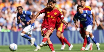 [Amical] Cardiff city 4 – 1 AS Roma : la Roma KO pour la première de Castro… Dybala marque après avoir raté un pénalty.